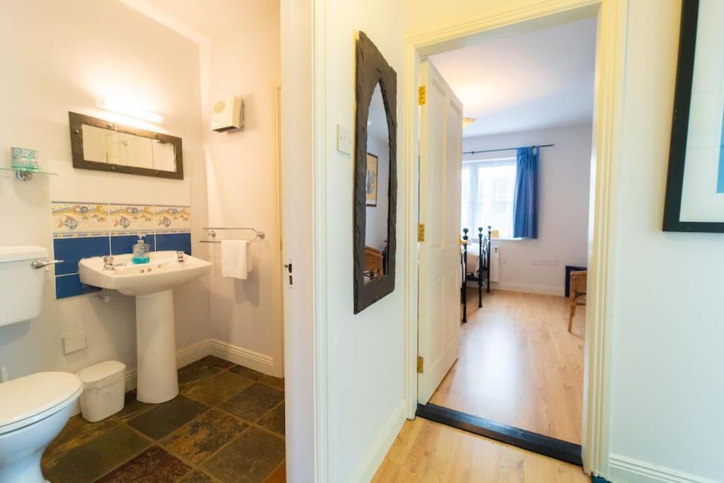 The Haven Dingle, Self Catering Accommodation Экстерьер фото